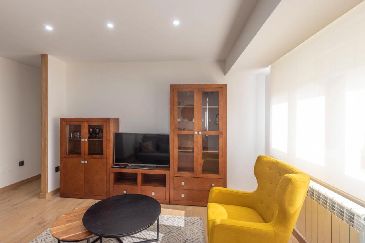 El Piso De Pilar Appartement Llanes Buitenkant foto