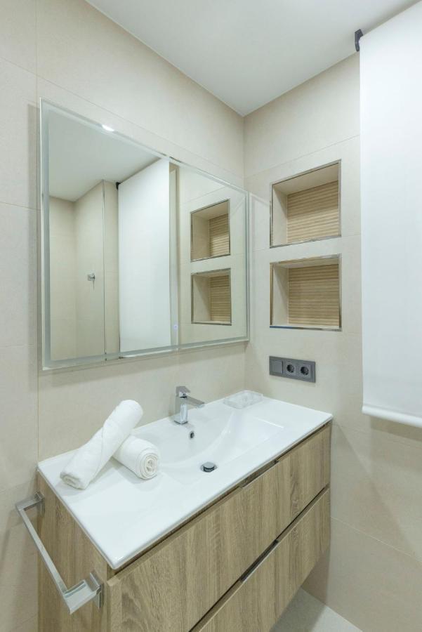 El Piso De Pilar Appartement Llanes Buitenkant foto